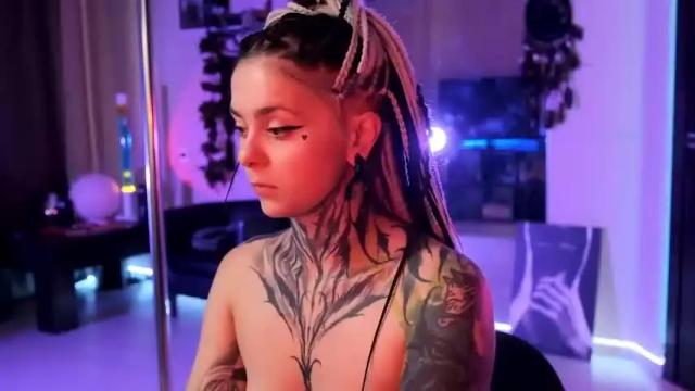 Thumbnail 1, shinecolour's Stream at Chaturbate, 25 months ago