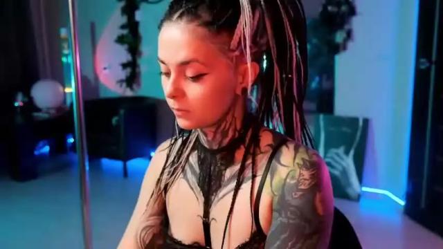 Image 11 of shinecolour Stream on Chaturbate on 25 months ago