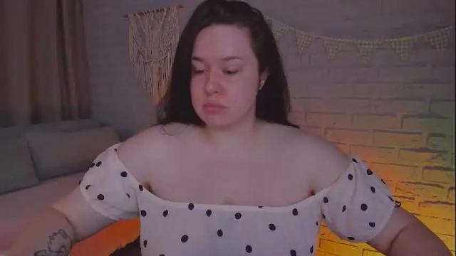 Image 3 of shinelady_ Stream on Chaturbate on 7 months ago