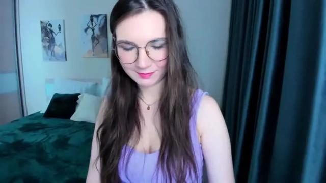 Image 12 of shineshyness Stream on Chaturbate on 20 months ago