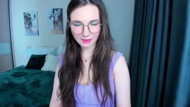 Image 7 of shineshyness Stream on Chaturbate on 20 months ago