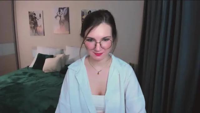 Thumbnail 2, shineshyness's Stream at Chaturbate, 19 months ago