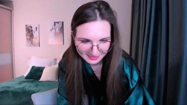 Image 8 of shineshyness Stream on Chaturbate on 19 months ago