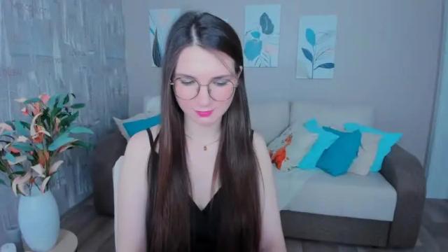 Image 8 of shineshyness Stream on Chaturbate on 19 months ago