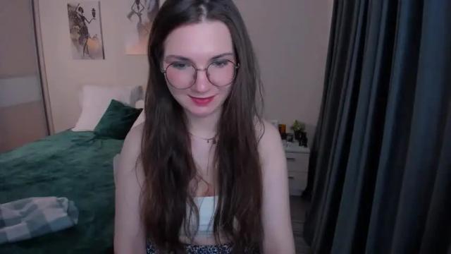 Thumbnail 3, shineshyness's Stream at Chaturbate, 19 months ago