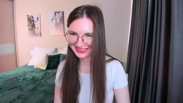 Image 6 of shineshyness Stream on Chaturbate on 18 months ago