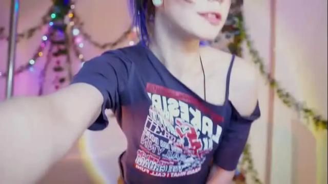 Thumbnail 2, shiny_jail's Stream at Chaturbate, 1 month ago