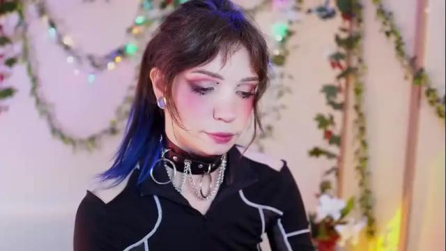 Image 3 of shiny_jail Stream on Chaturbate on 1 month ago