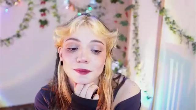 Thumbnail 1, shiny_jail's Stream at Chaturbate, 2 months ago