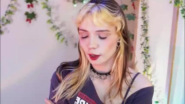 Thumbnail 3, shiny_jail's Stream at Chaturbate, 2 months ago