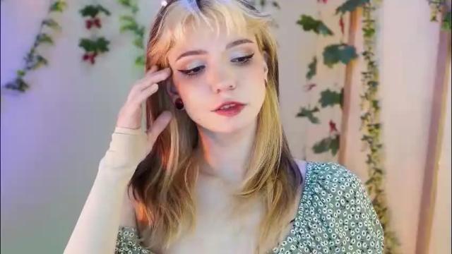 Image 12 of shiny_jail Stream on Chaturbate on 2 months ago