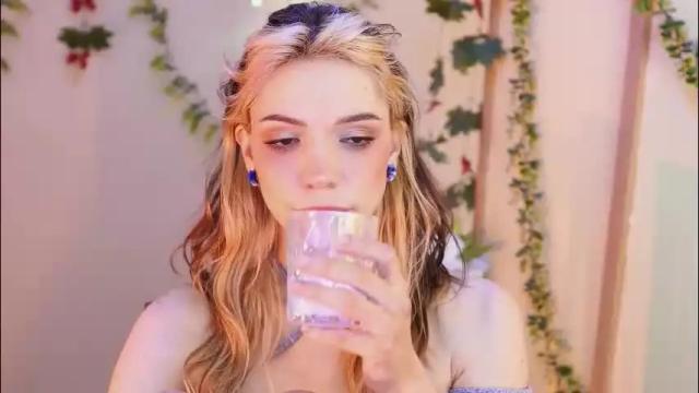 Image 4 of shiny_jail Stream on Chaturbate on 2 months ago