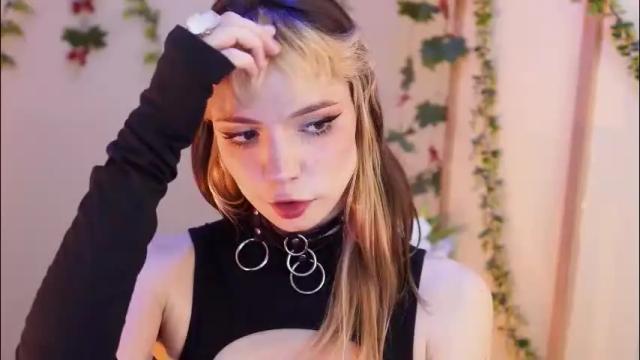 Thumbnail 2, shiny_jail's Stream at Chaturbate, 1 month ago