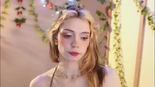 Thumbnail 3, shiny_jail's Stream at Chaturbate, 1 month ago