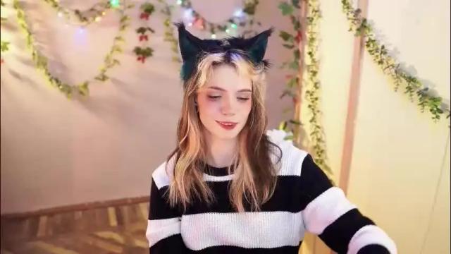 Image 3 of shiny_jail Stream on Chaturbate on 1 month ago