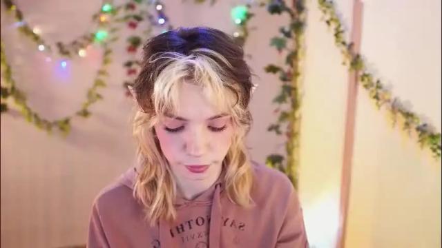 Image 3 of shiny_jail Stream on Chaturbate on 6 days ago