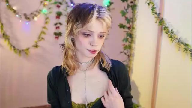 Thumbnail 1, shiny_jail's Stream at Chaturbate, 2 months ago