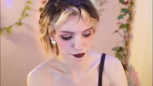 Thumbnail 3, shiny_jail's Stream at Chaturbate, 1 month ago