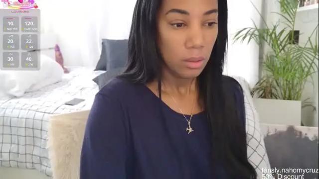 Image 2 of shinyplace Stream on Chaturbate on 2 days ago