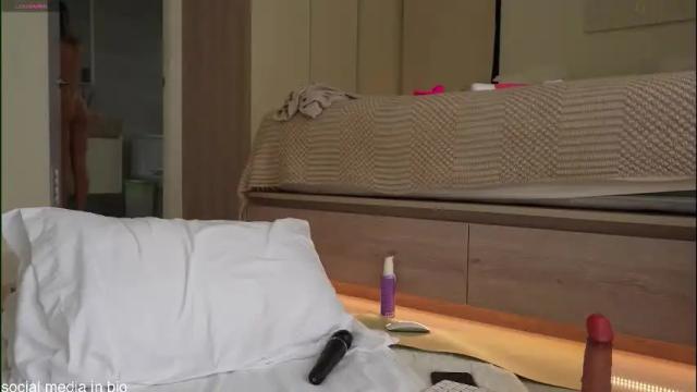 Image 11 of shinyways Stream on Chaturbate on 2 months ago