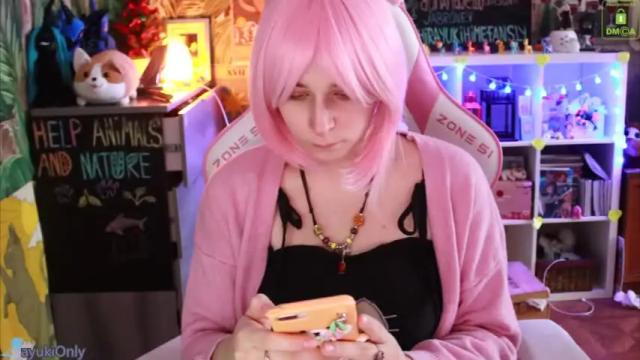 Thumbnail 2, shirayuki_hime's Stream at Chaturbate, 17 months ago