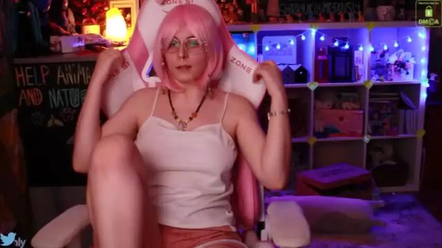 Image 12 of shirayuki_hime Stream on Chaturbate on 17 months ago