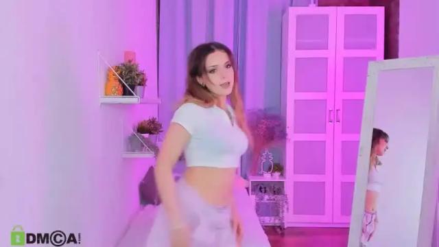 Image 4 of shirley_rous Stream on Chaturbate on 27 months ago