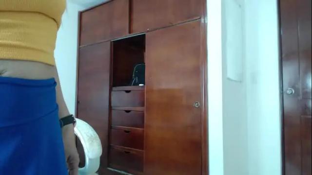 Image 6 of shirly_vannicelli Stream on Chaturbate on 1 month ago