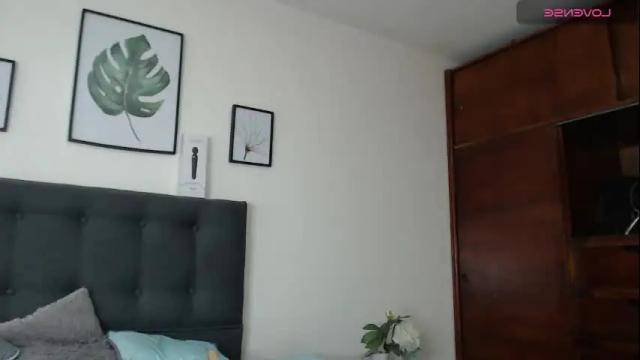 Image 4 of shirly_vannicelli Stream on Chaturbate on 2 days ago