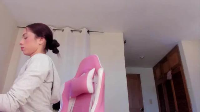 Thumbnail 1, shkendall's Stream at Chaturbate, 25 days ago