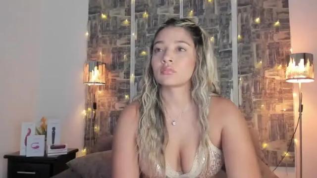 Thumbnail 3, shofiavega's Stream at Chaturbate, 5 months ago