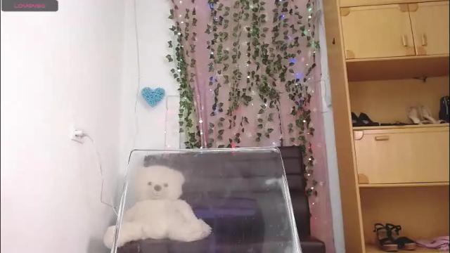 Image 2 of shopiagarcia_ Stream on Chaturbate on 2 months ago