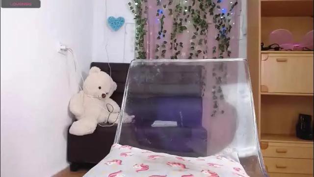 Image 12 of shopiagarcia_ Stream on Chaturbate on 1 month ago
