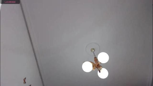Image 6 of shopiagarcia_ Stream on Chaturbate on 1 month ago