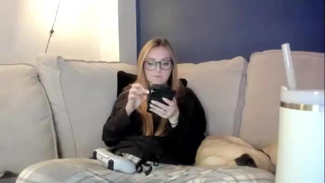 Image 12 of short_sweetpea Stream on Chaturbate on 9 days ago