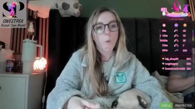 Image 6 of short_sweetpea Stream on Chaturbate on 1 month ago