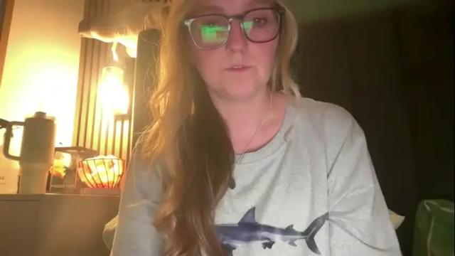 Image 3 of short_sweetpea Stream on Chaturbate on 1 month ago