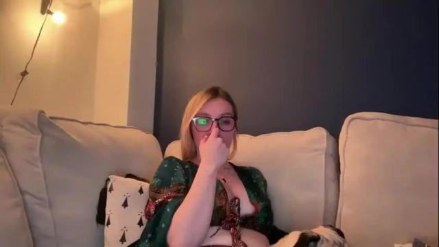 Thumbnail 1, short_sweetpea's Stream at Chaturbate, 1 month ago