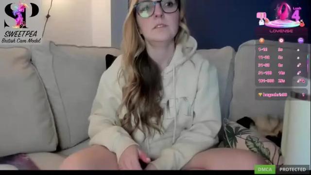Image 3 of short_sweetpea Stream on Chaturbate on 1 month ago