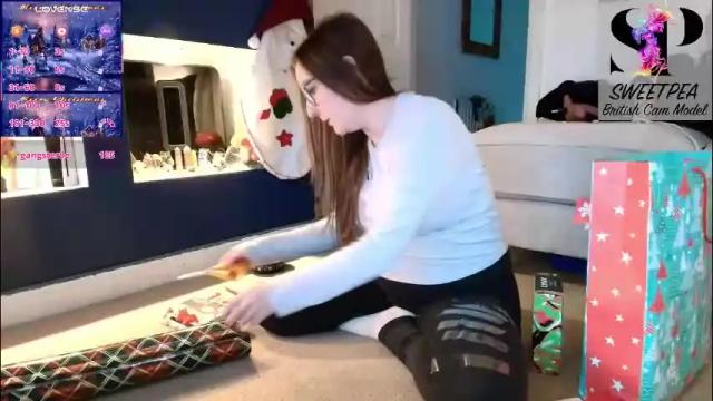 Image 2 of short_sweetpea Stream on Chaturbate on 1 month ago