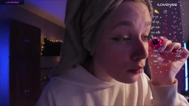 Image 4 of shorty_di Stream on Chaturbate on 17 months ago