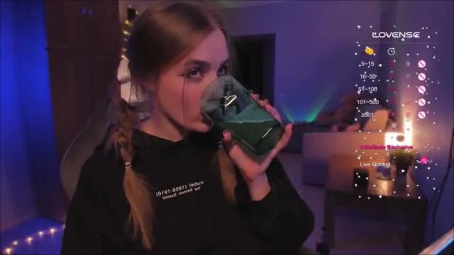 Image 4 of shorty_di Stream on Chaturbate on 16 months ago