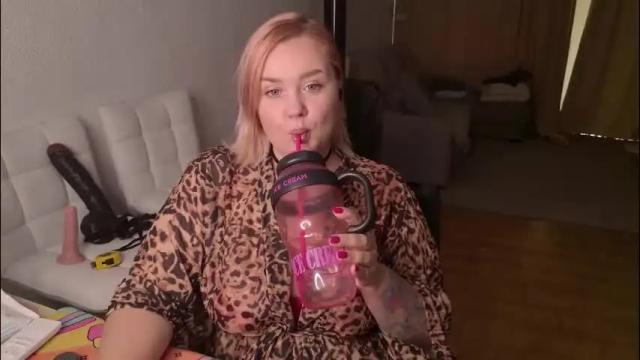 Thumbnail 3, showmebbw's Stream at Chaturbate, 2 months ago