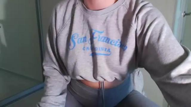 Image 4 of shy_26 Stream on Chaturbate on 14 months ago