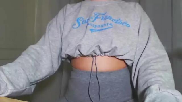 Image 8 of shy_26 Stream on Chaturbate on 14 months ago