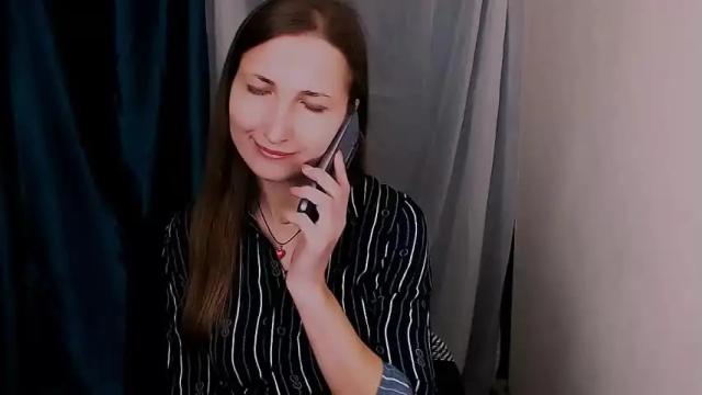 Image 2 of shy_angelina Stream on Chaturbate on 15 months ago