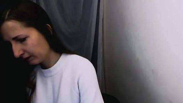 Image 3 of shy_angelina Stream on Chaturbate on 14 months ago