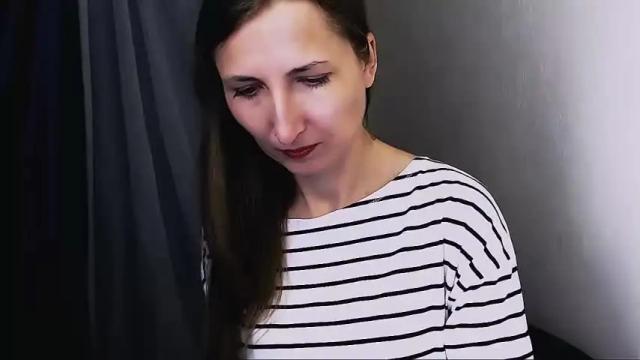 Image 2 of shy_angelina Stream on Chaturbate on 14 months ago
