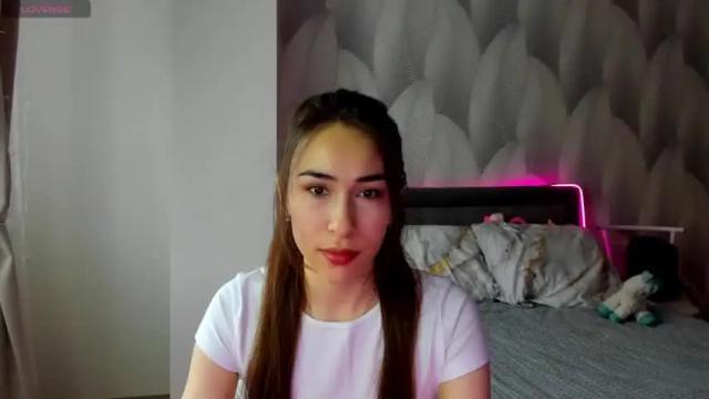 Thumbnail 1, shy_bambiii's Stream at Chaturbate, 13 months ago