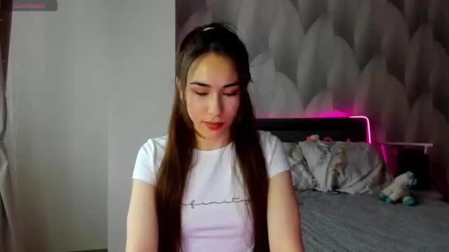 Image 3 of shy_bambiii Stream on Chaturbate on 13 months ago
